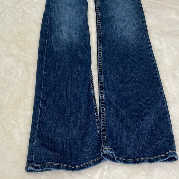 Mid Rise Bootcut Jeans - Picture 5 of 5